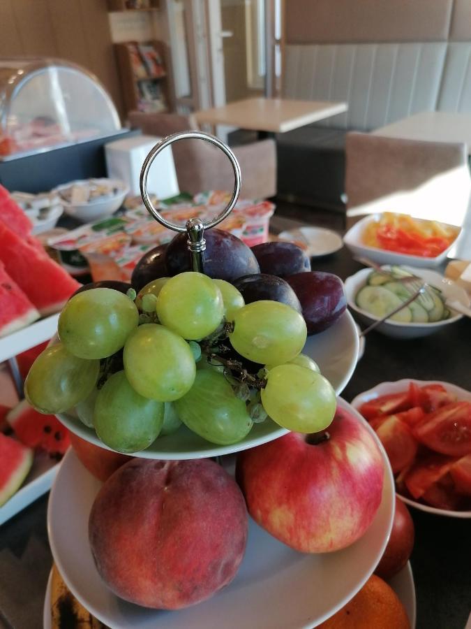 Hotel Dolce Vita バラトンケネシェ エクステリア 写真